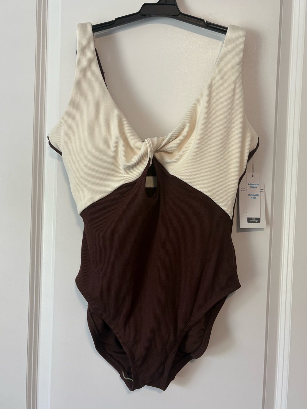 NWT Two-Tone Brown and Cream Twist-Front Swimsuit (Size M)